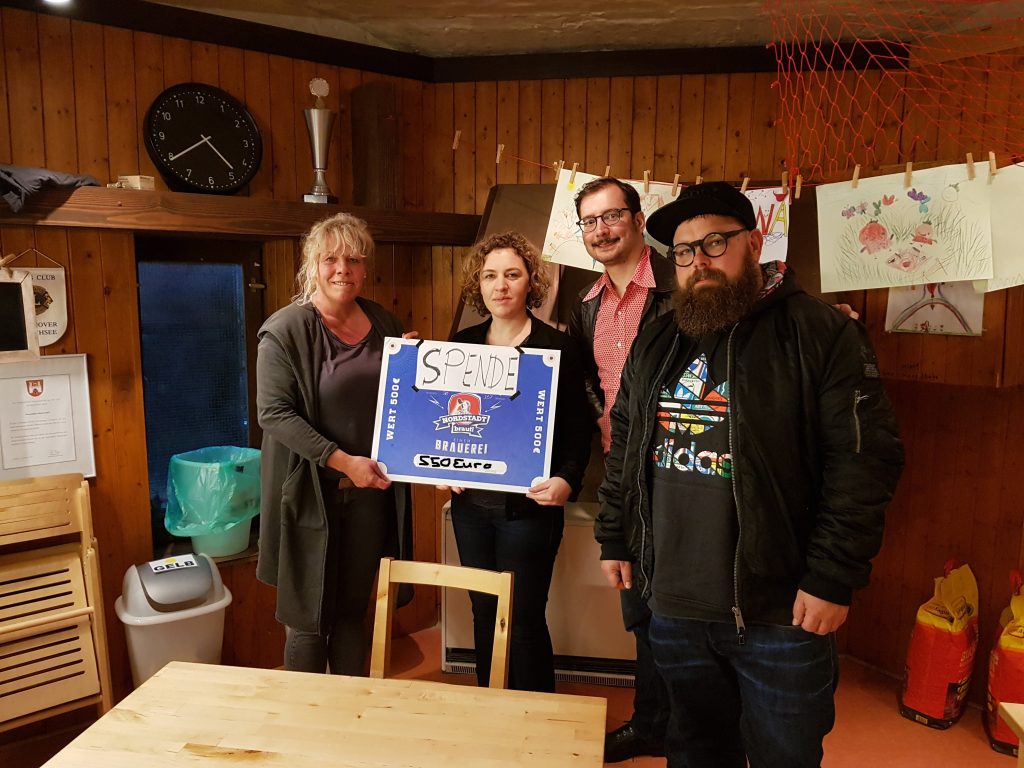 spendenuebergabe-spokusa-spunk-nordstaedter-kindertafel